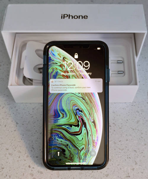 iPhone XS Max, 512GB, Space Grey